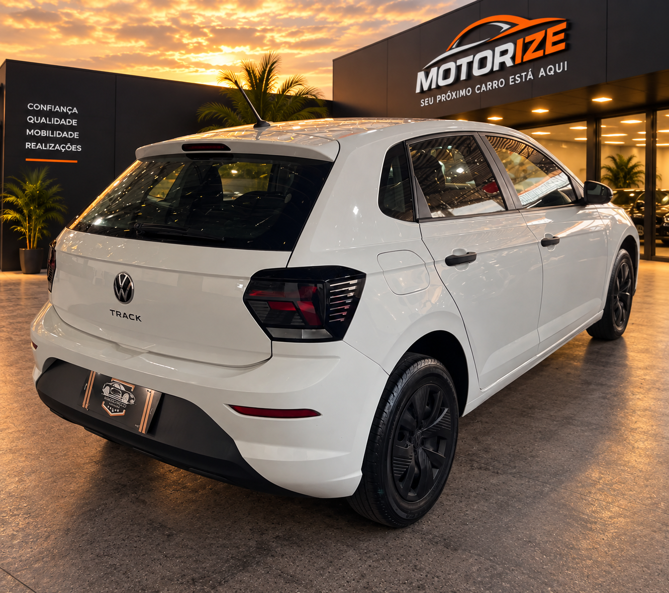 Volkswagen Polo Track 1.0 MPI — traseira em três quartos oposta